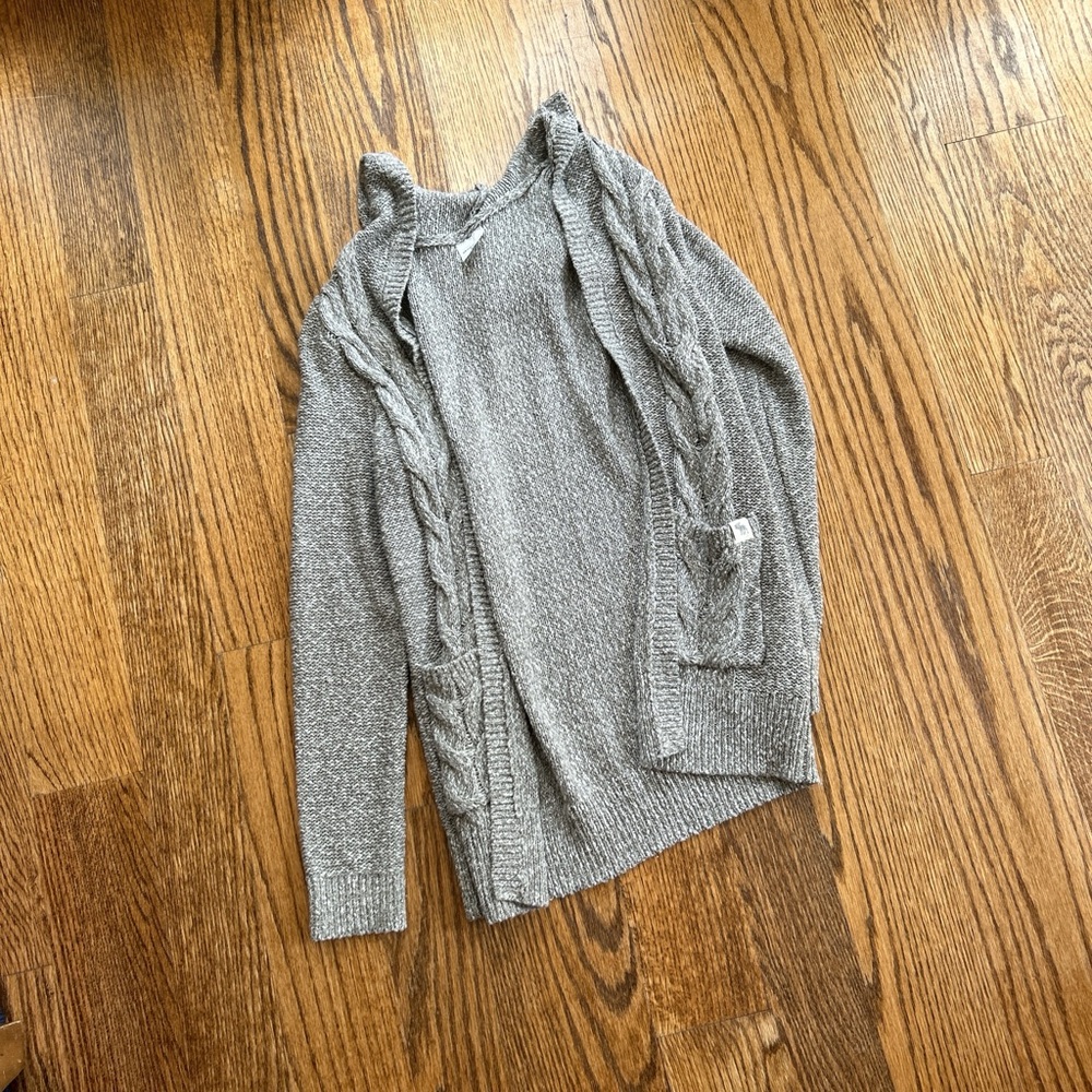 Grey abercrombie kids 11-12 sweater